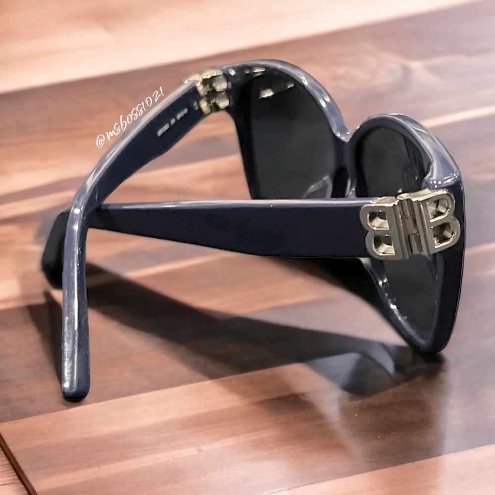 Balenciaga Blue Gold BB Sunglasses BRAND NEW NEVER WORN - Picture 4 of 5
